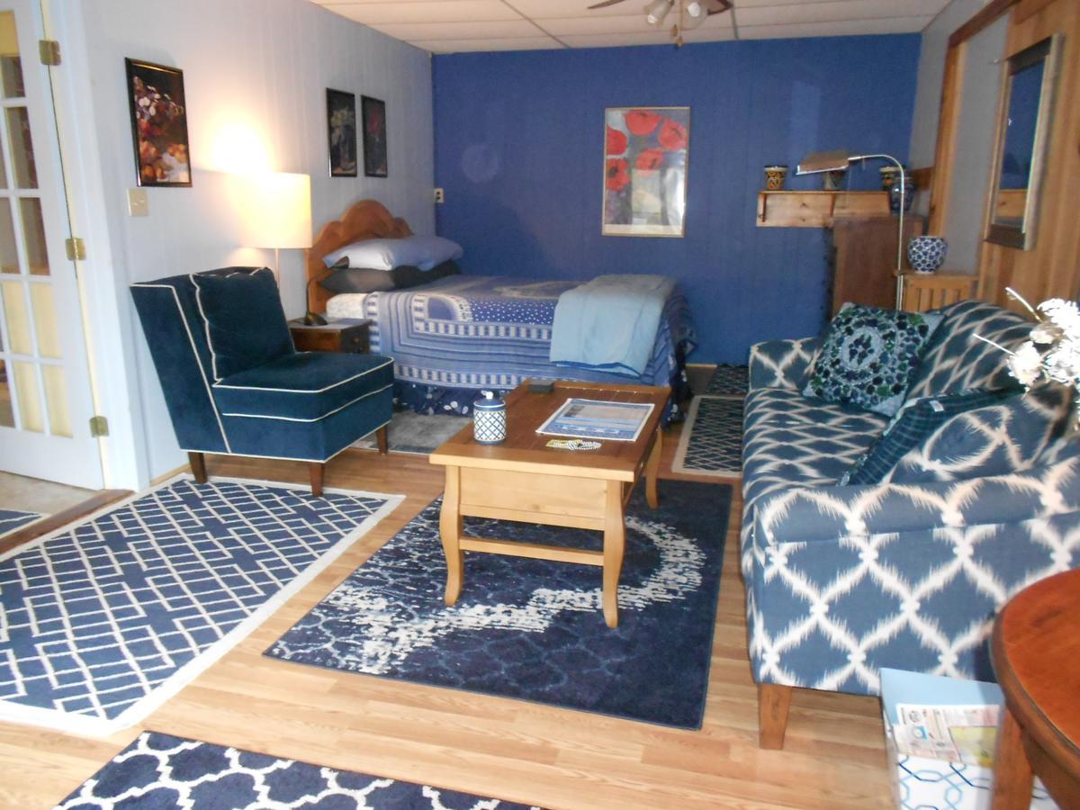 Cavalier Cottage B&B Shelburne Falls Exterior foto